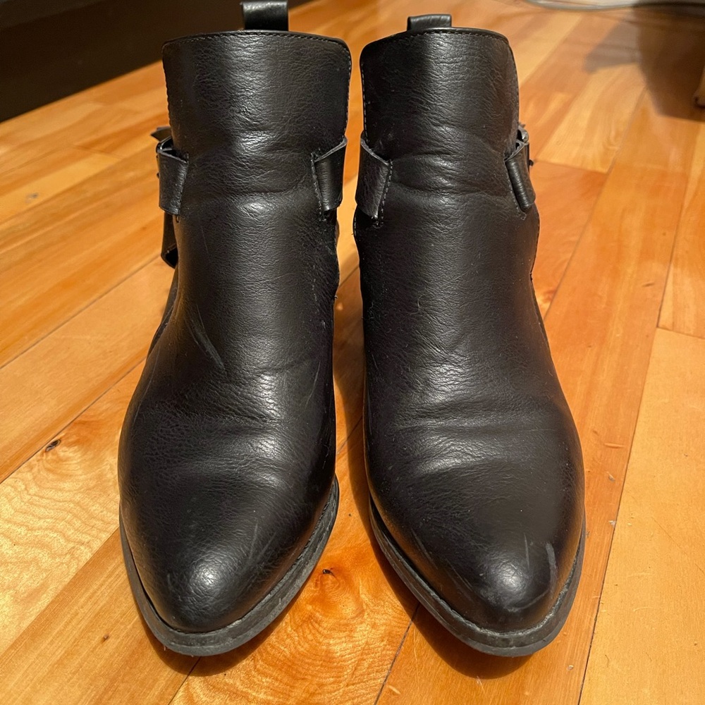 Black Chunky heel boots